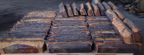 เนื้อแดงแท่งหล่อพระ